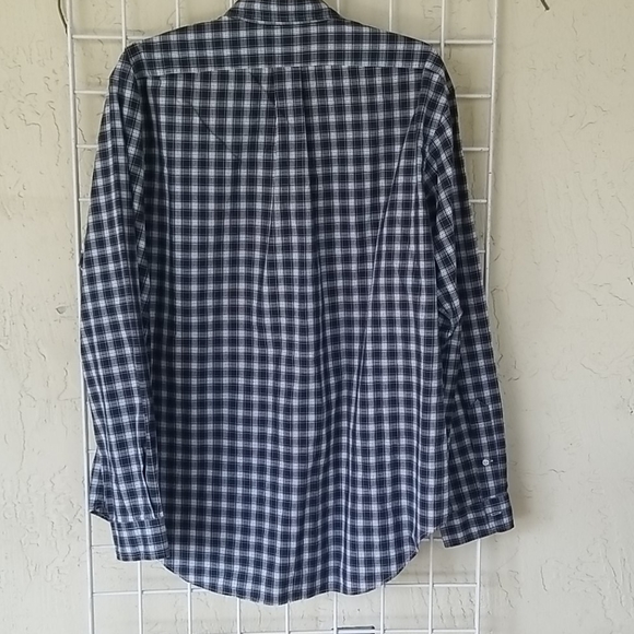 Men's Ralph Lauren Clasic Fit Plaid Button Down - Picture 2 of 6